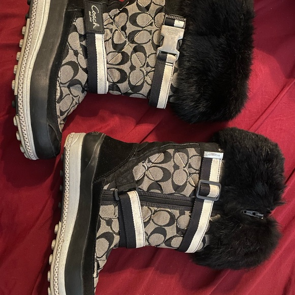 Women’s Coach Marriette logo canvas winter boots - Picture 2 of 13